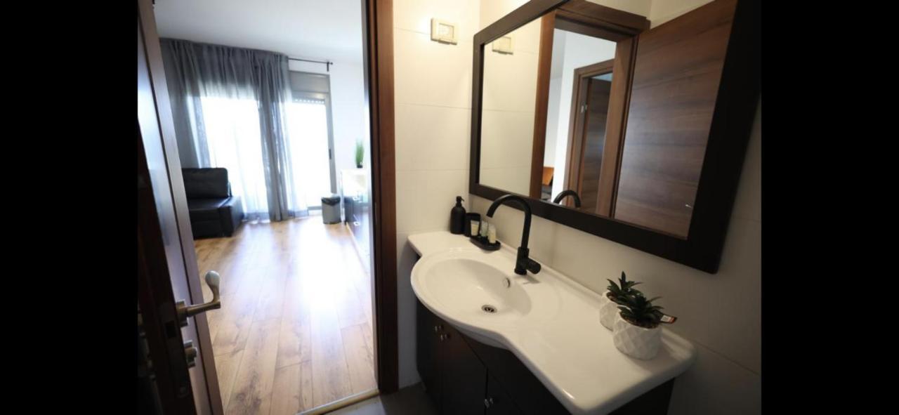 מיני פנטהאוז Hotell Beersheba Exteriör bild