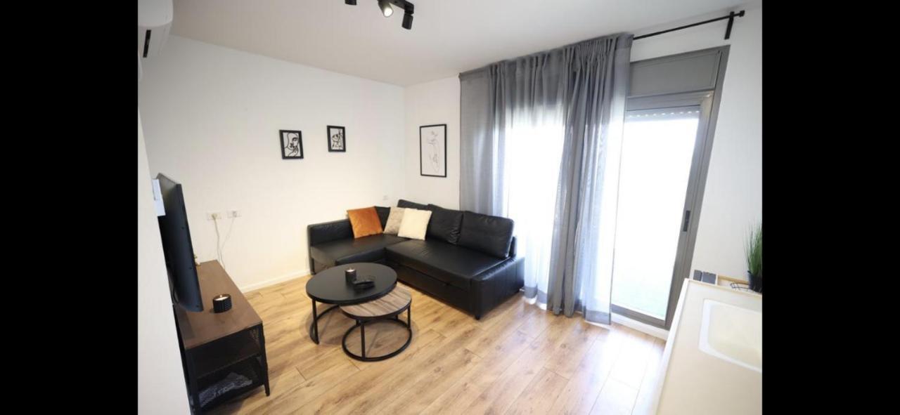 מיני פנטהאוז Hotell Beersheba Exteriör bild