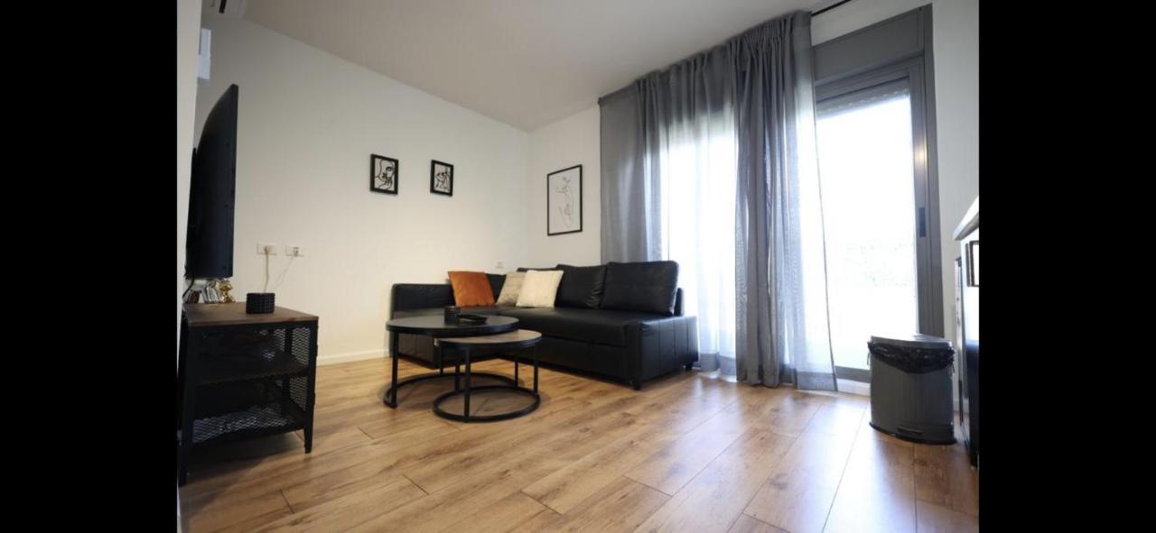 מיני פנטהאוז Hotell Beersheba Exteriör bild